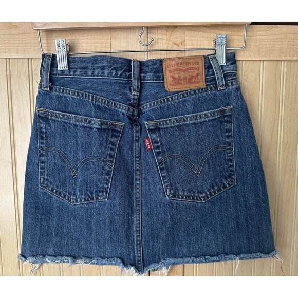 Levis Womens Cotton Button Fray Raw Hem Cut Denim Mini Skirt Blue Size 24 - Picture 3 of 8